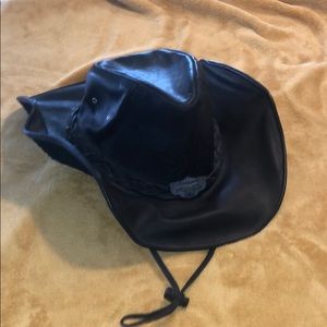 Leather cowboy hat size Medium